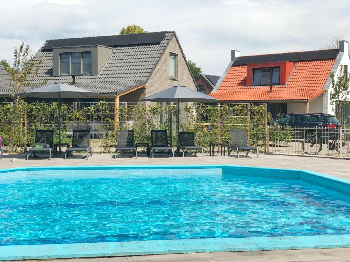 סנט מארטן Chalet 579 Op Recreatiepark De Wielen מראה חיצוני תמונה